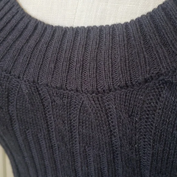 Vintage Y2K Knit Dress with Pockets - Picture 9 of 14